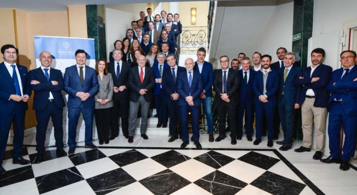 Empresa Familiar CyL con el alcalde de Valladolid