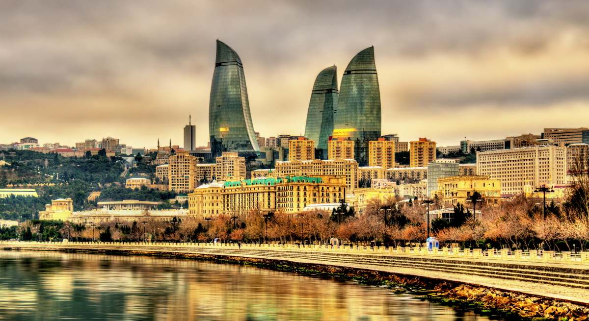 baku-azerbaiyan-dreams.jpg