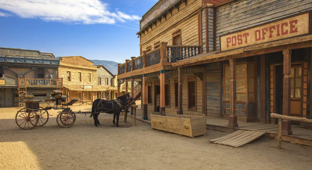 tabernas-western-istock.jpg