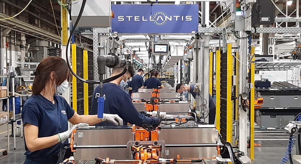 stellantis.jpg