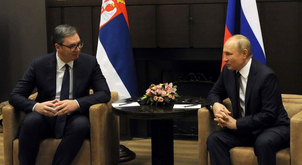 Vucic-Putin-Alamy.jpg