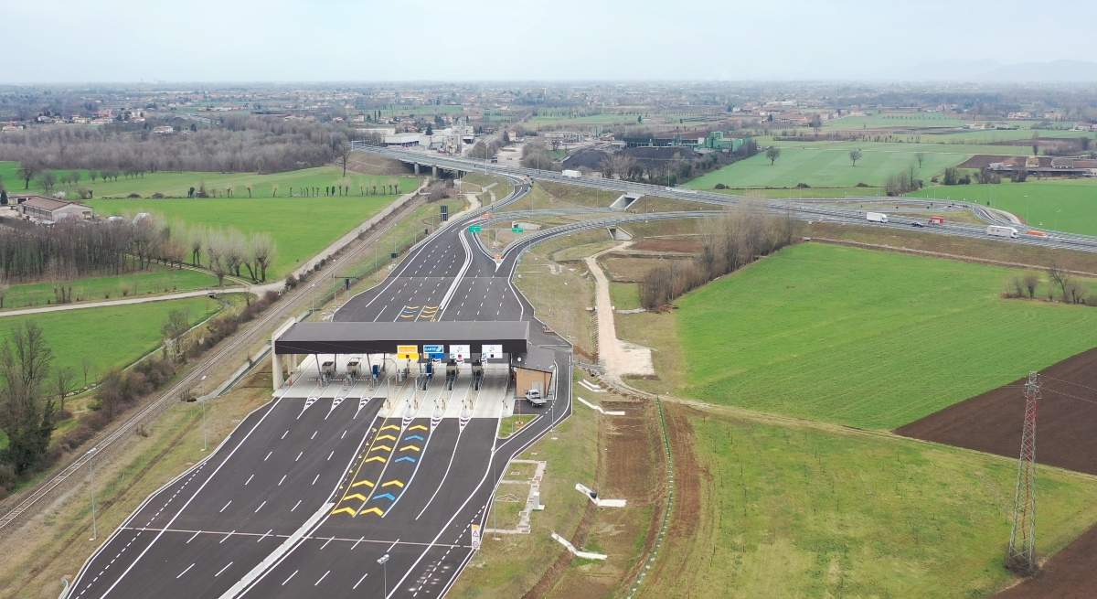 Autopista-Pedemontana-ITalia.jpg