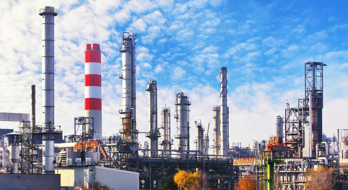 refineria-petroquimica-francia.jpg