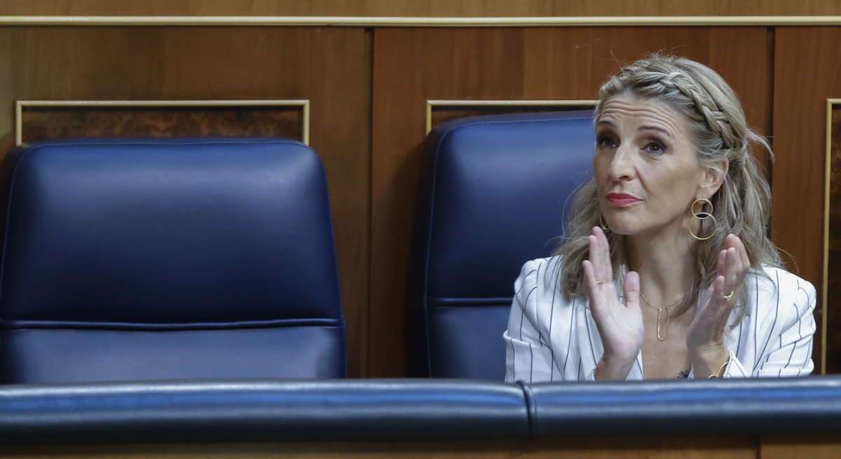yolanda-diaz-aplaude-congreso-efe.jpg