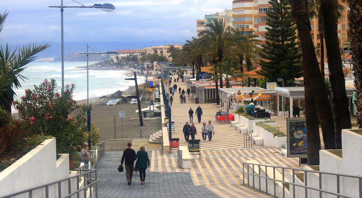 Un 62% de los espanoles se queda en casa esta Semana Santa por un deterioro de su situación económica