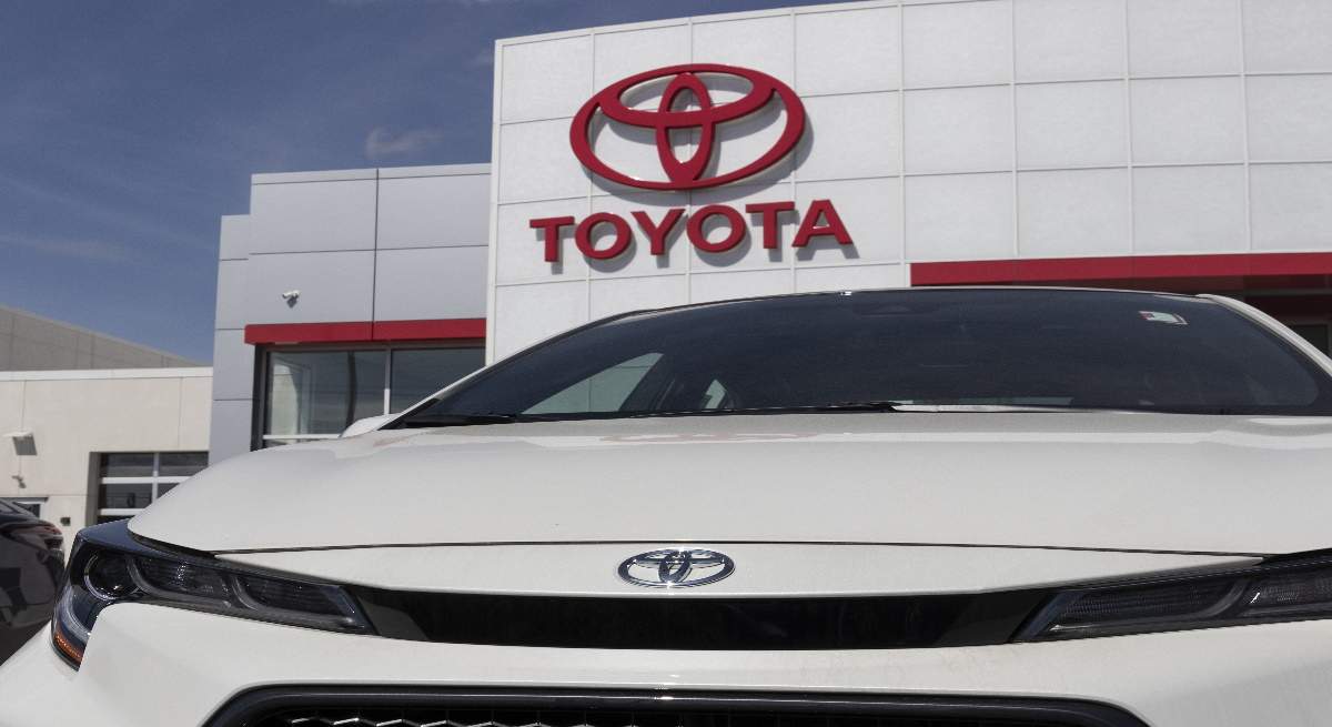 Toyota-Corolla--iStock.jpg