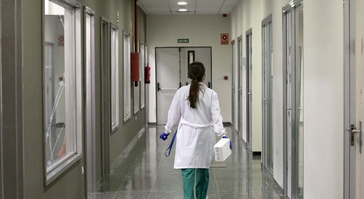Sanitaria de un hospital de la comunidad gallega.