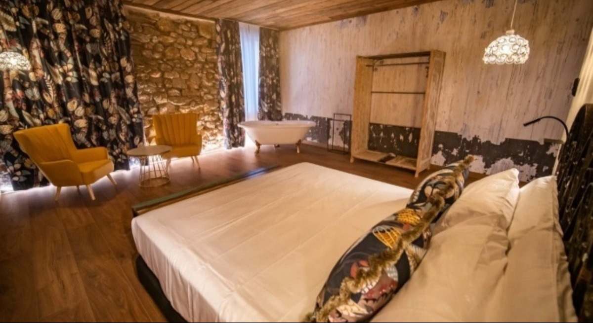 hotel lujo cedrillas teruel