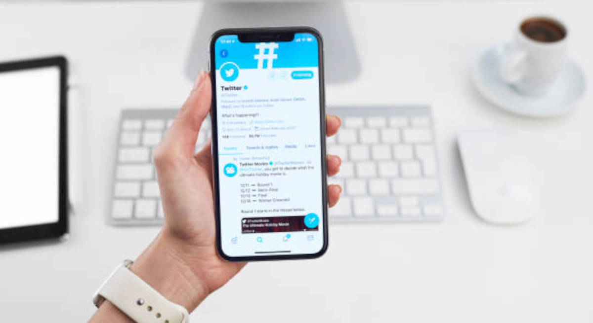twitter-iphone.jpg