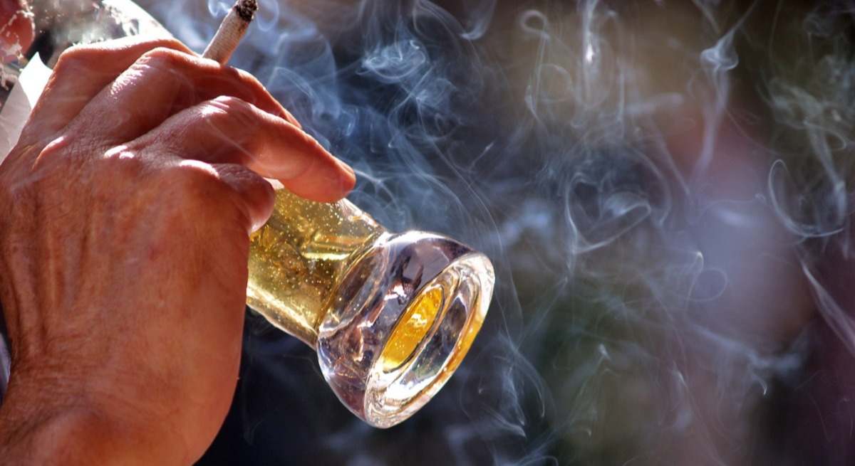 Alcohol y tabaco.