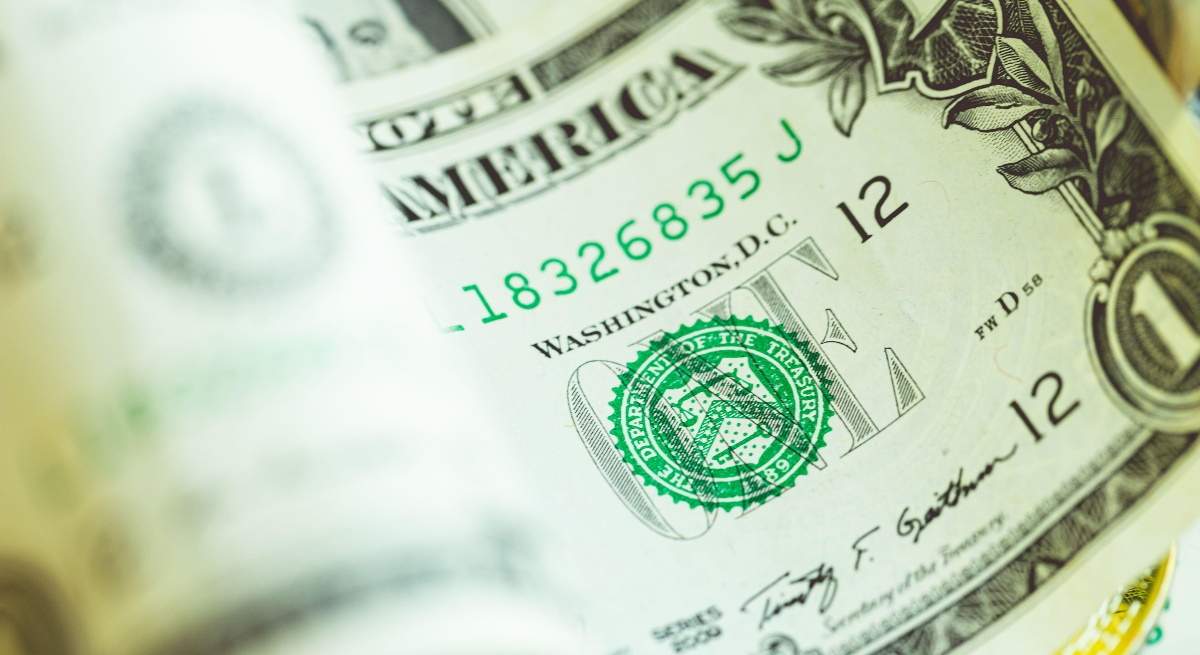 dolar-billete-dinero-alamy.jpg
