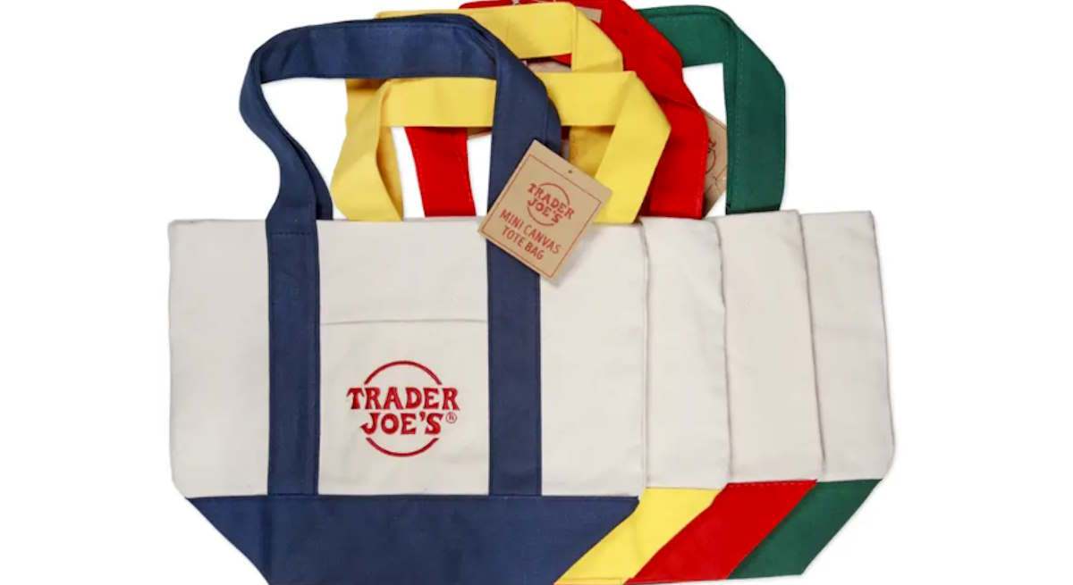 La tote bag de Trader's Joe, último producto viral en redes. Foto: Trader's Joe