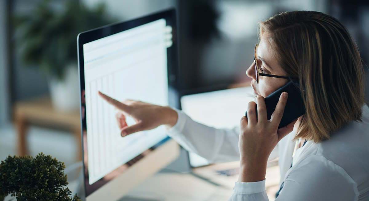 oficina-mujer-ordenador-istock.jpg