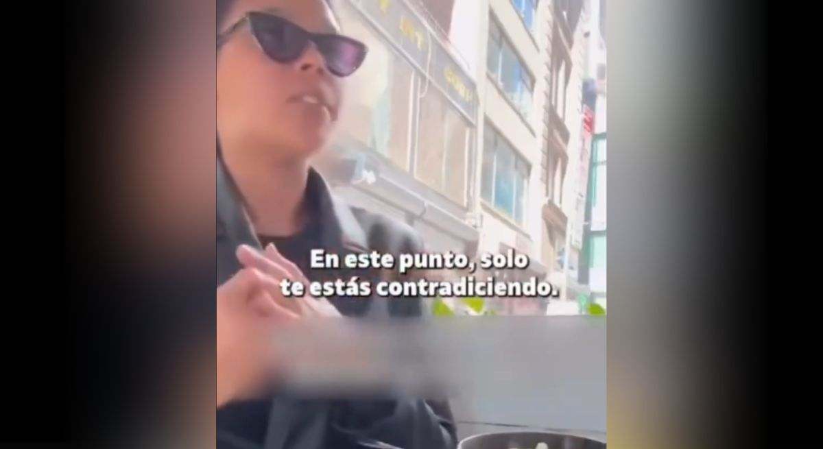 Una influencer neoyorkina exige que le cambien el plato porque se ha enfriado mientras hacía fotos: "¿Cómo puedo ser una persona normal si soy una tiktoker?"
