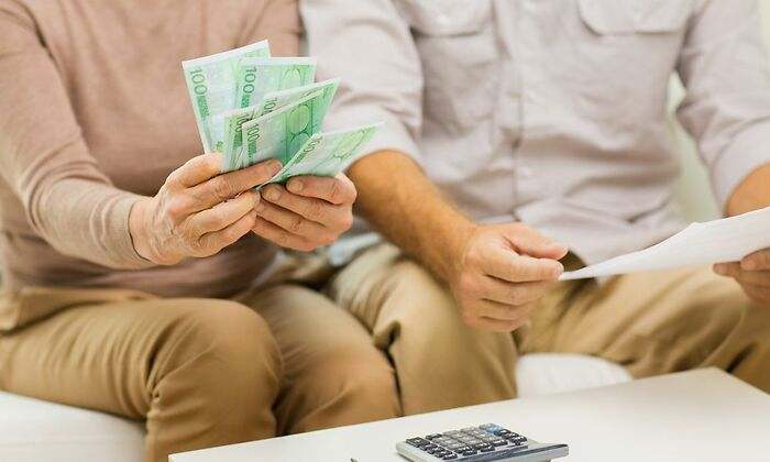 herencia-familia-pension-dreamstime.jpg