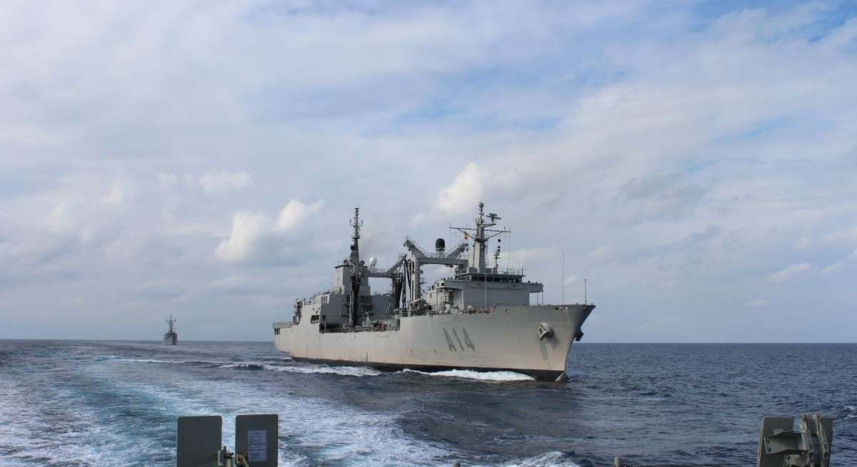 Buque A-14 de la Armada Española.