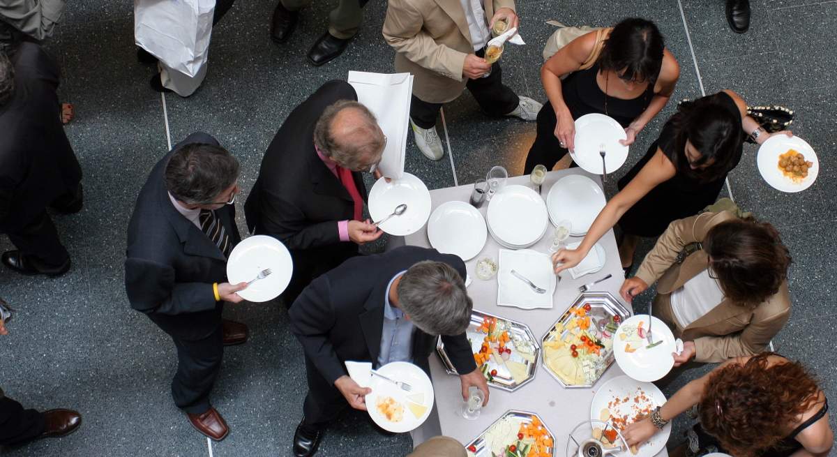 1200-x-655-Comida-Catering-Corbis.jpg