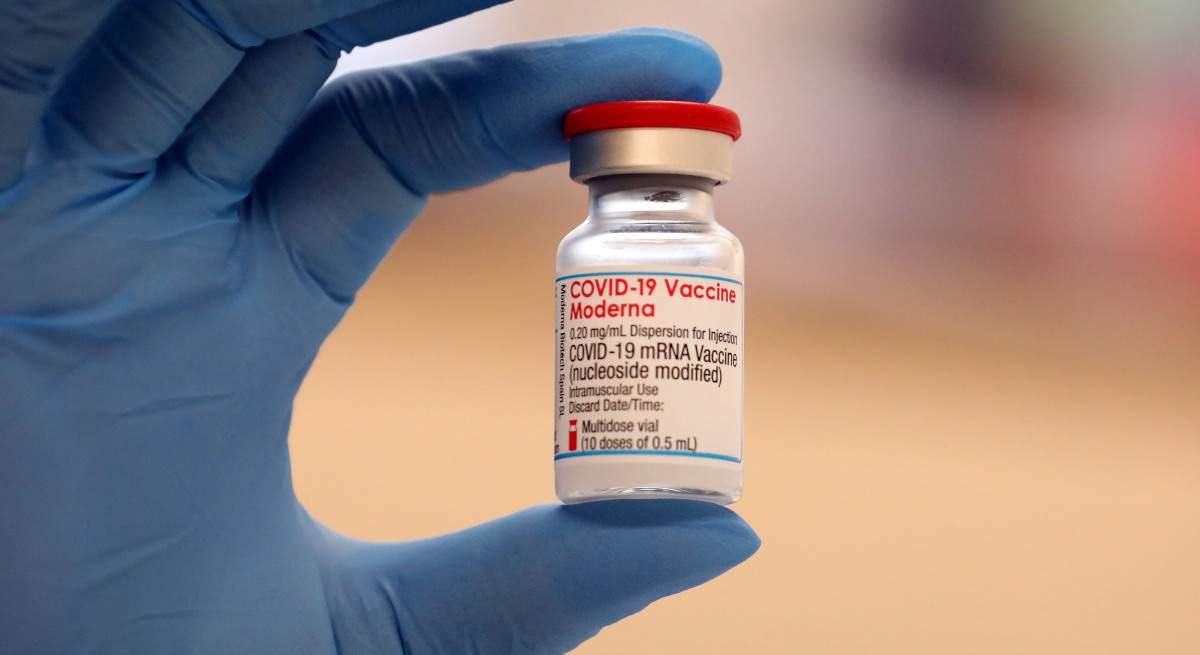 vacuna-covid-coronavirus-moderna-Bodo-Schackow-dpa.jpg