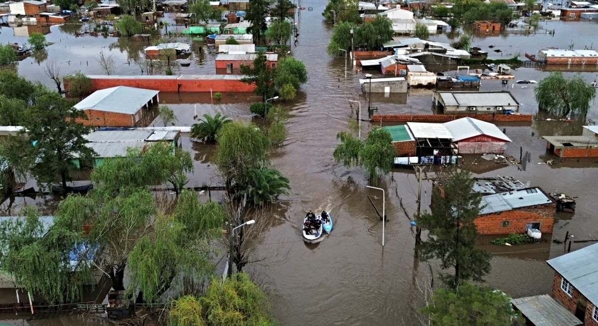 Las calles se han convertido en ríos en la provincia de Buenos Aires