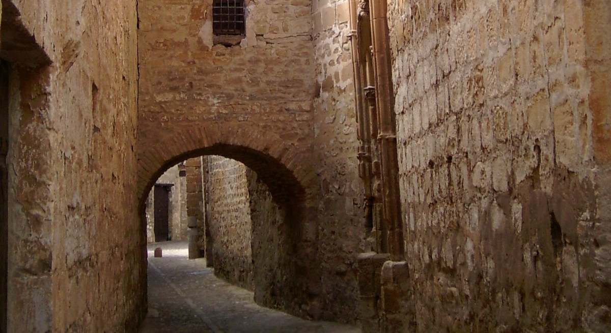 baeza.jpg
