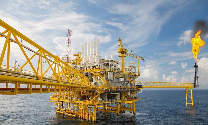 plataforma-petroleo-mar.jpg