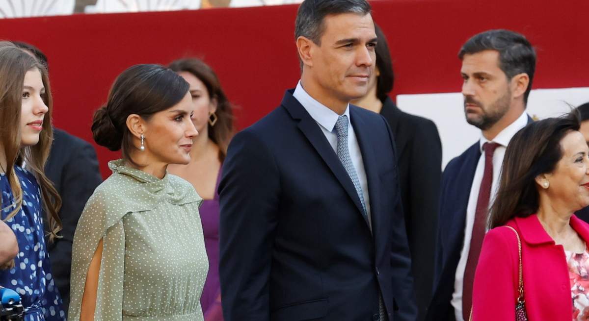 letizia-look-fiesta-nacionan-1200.jpg