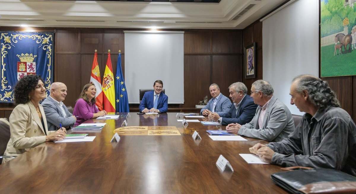 Mañueco y representantes de las organizaciones agrarias