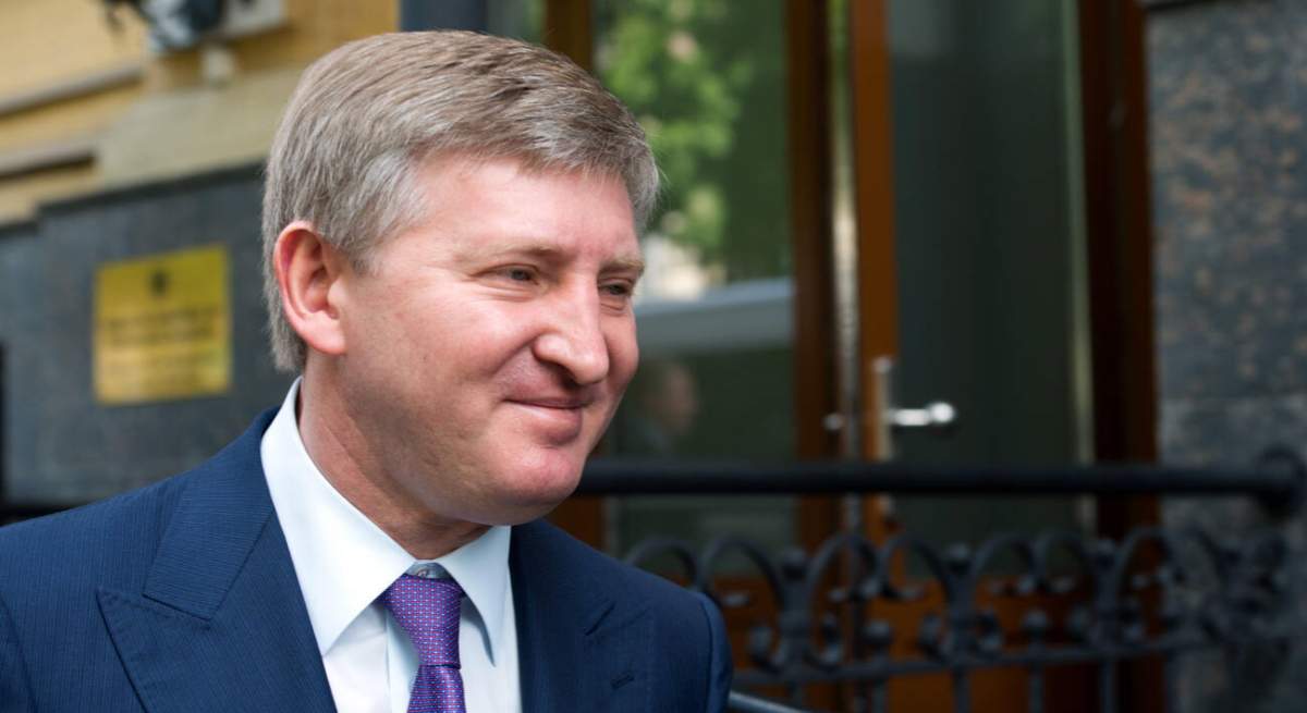 Akhmetov-alamy.jpg
