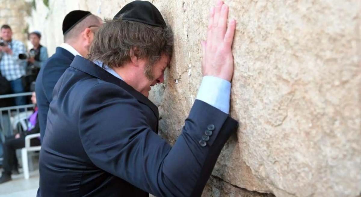 Javier Milei en el Muro de las Lamentaciones de Jerusalén