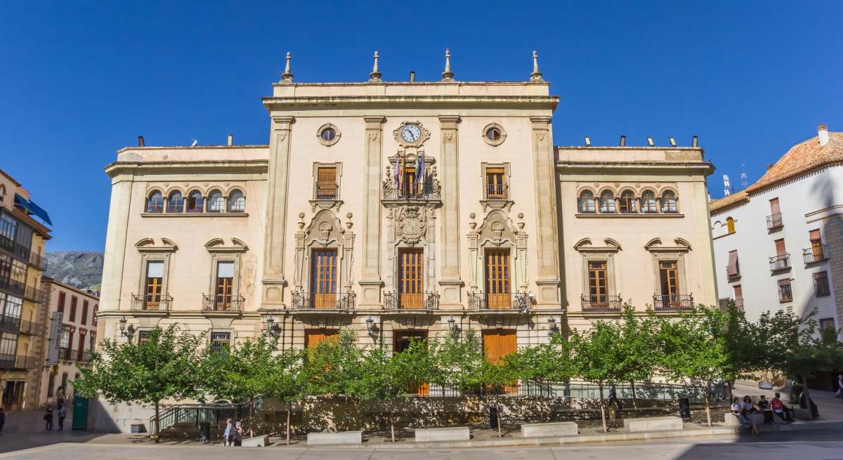 ayuntamiento-jaen-dreamstime.jpg