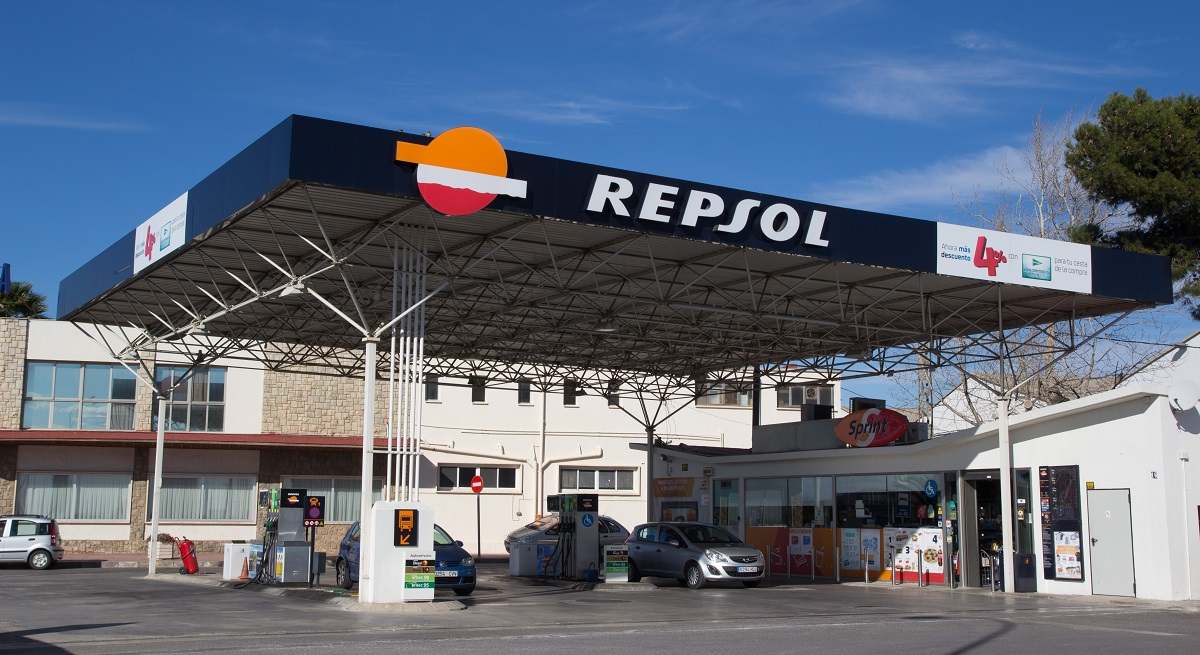 Gasolinera-Repsol.jpg