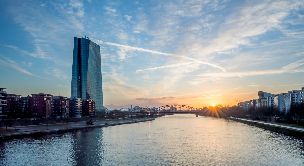 banco-central-europeo-bce-sede-frankfurt-cielo-rio-main-meno-istock-1200x655.jpg