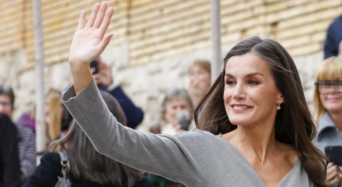 La reina Letizia contenta en Tudela tras la jura de Leonor 
