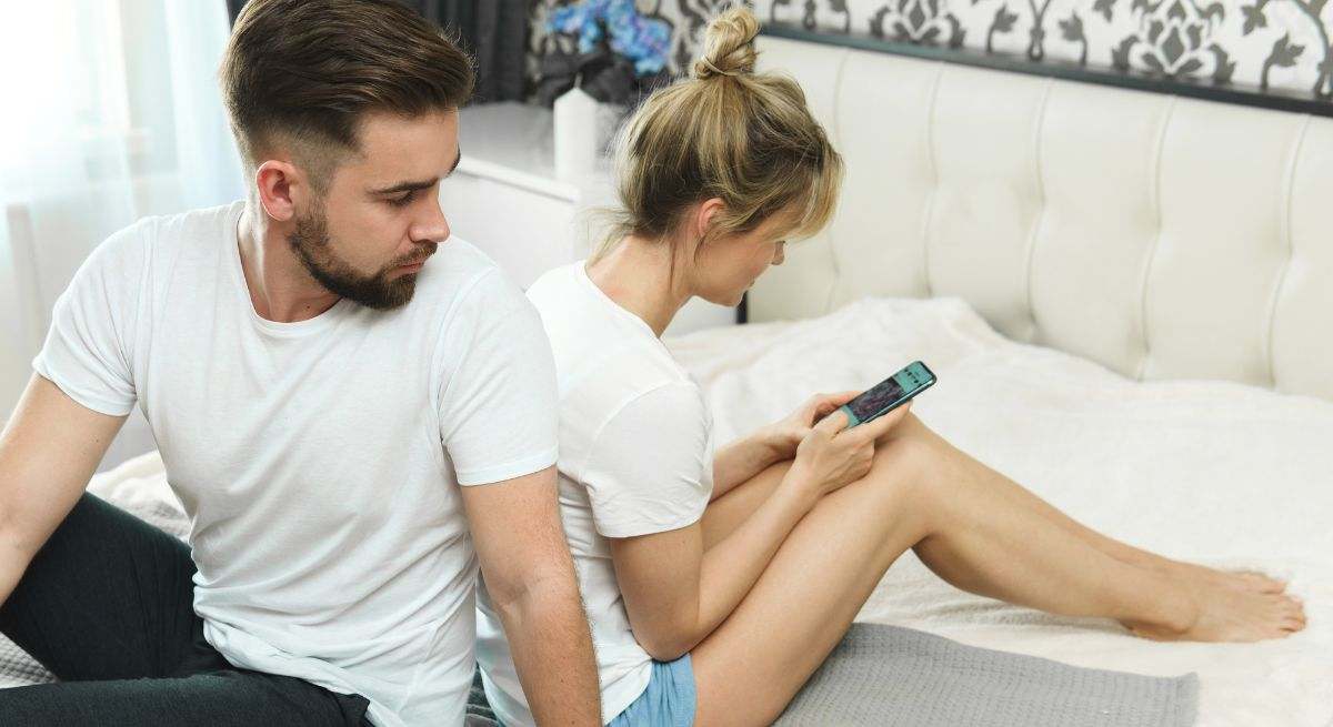 ¿Te gusta alguien más pero ya tienes pareja? Una psicóloga explica los motivos con cuatro preguntas