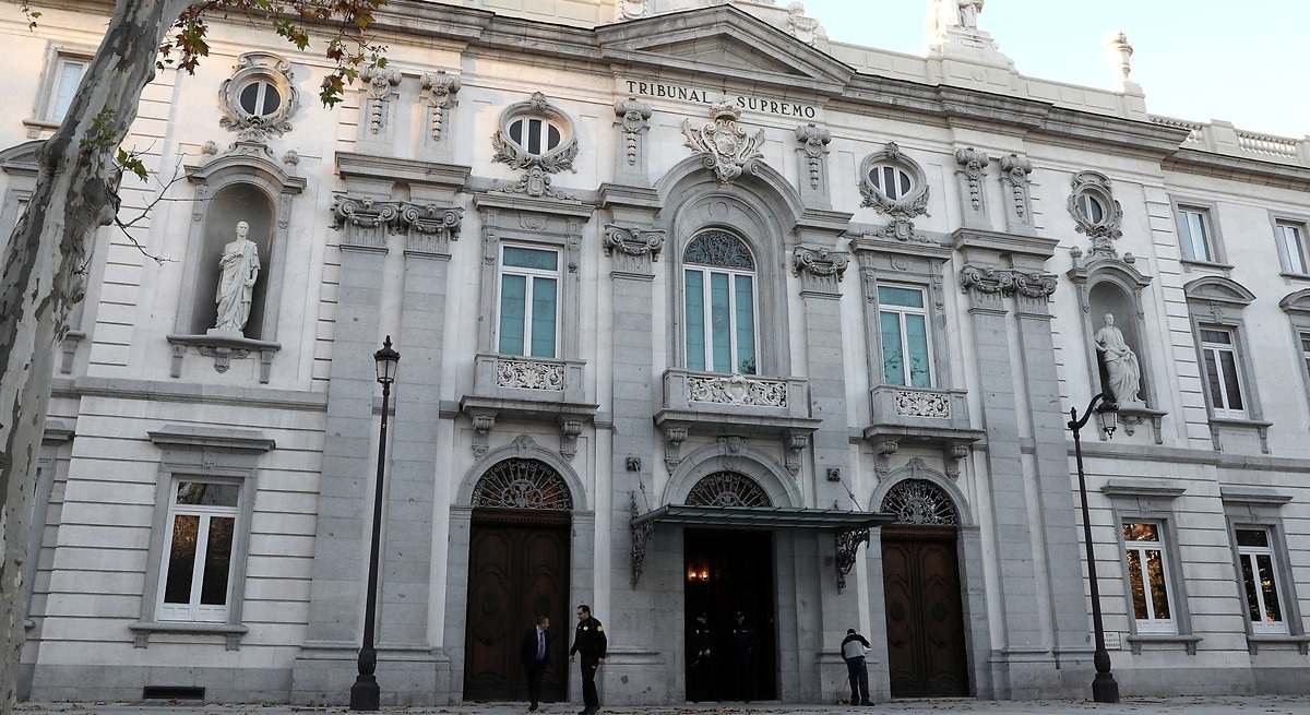 Fachada del Tribunal Supremo. EE