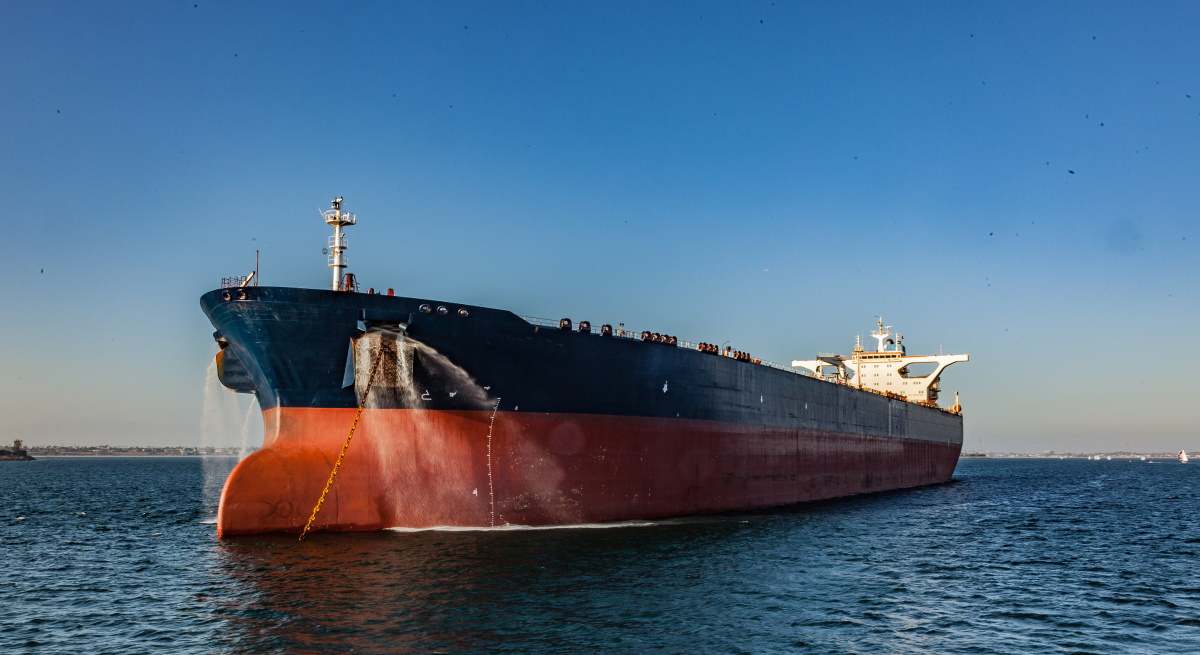 petrolero-surca-mares.jpg