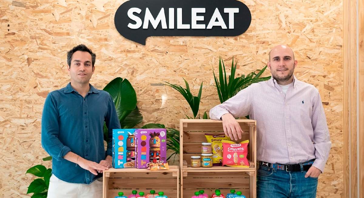 Smileat1.jpg