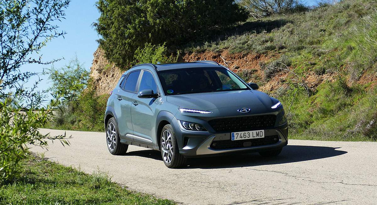HYUNDAI_KONA_02.jpg