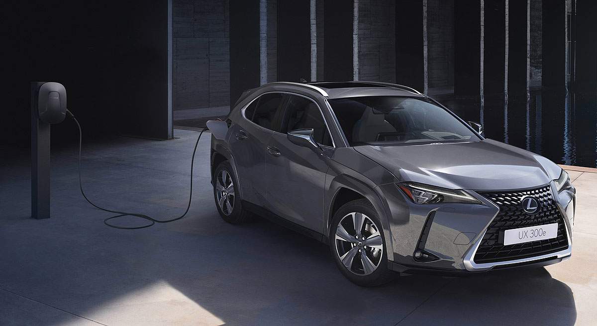 LEXUS_UX_01.jpg
