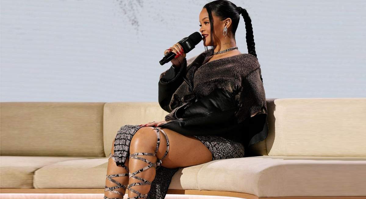 rihanna-super-bowl-1200.jpg