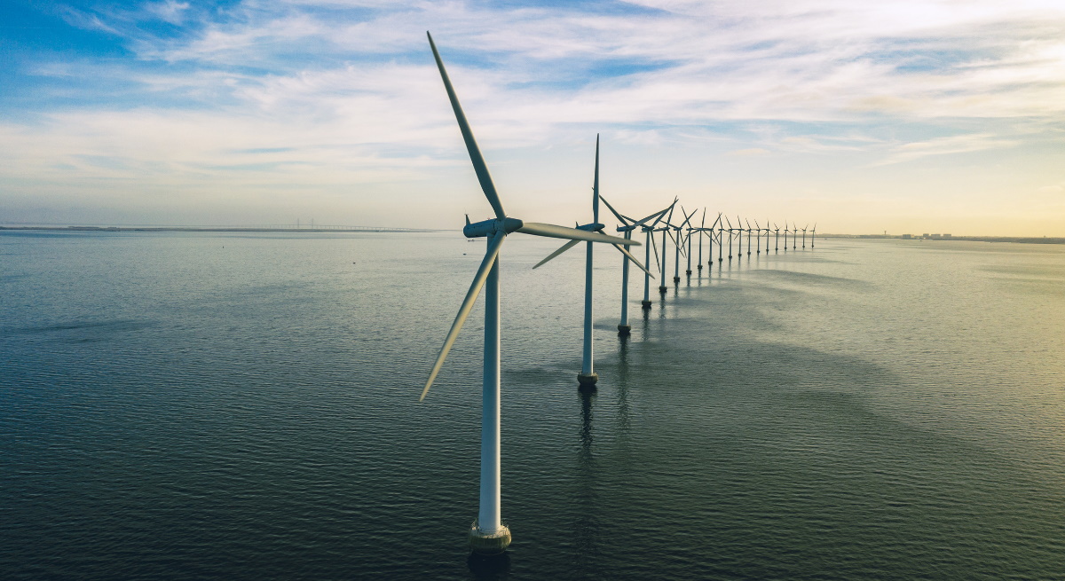 aerogeneradores-offshore-eolica-marina-istock-1200x655.jpg
