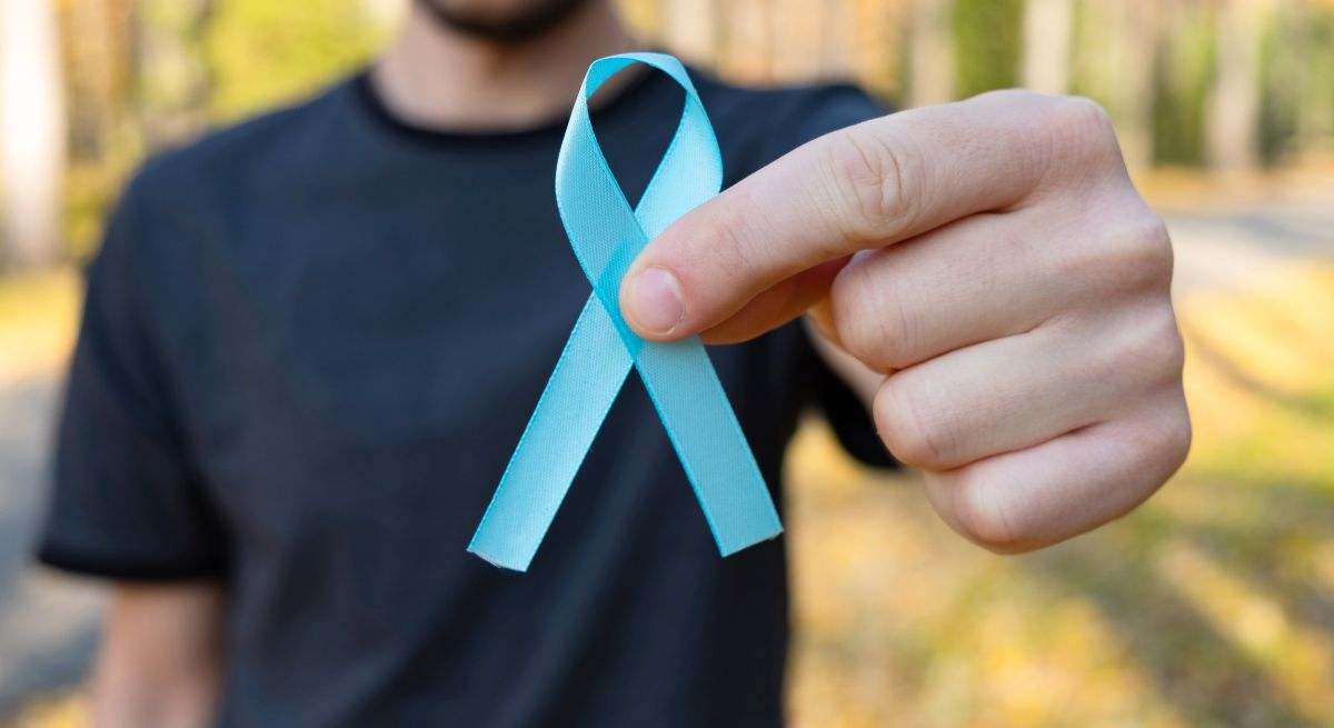 El cáncer de esófago ocurre cuando se desarrollan células cancerosas en el esófago