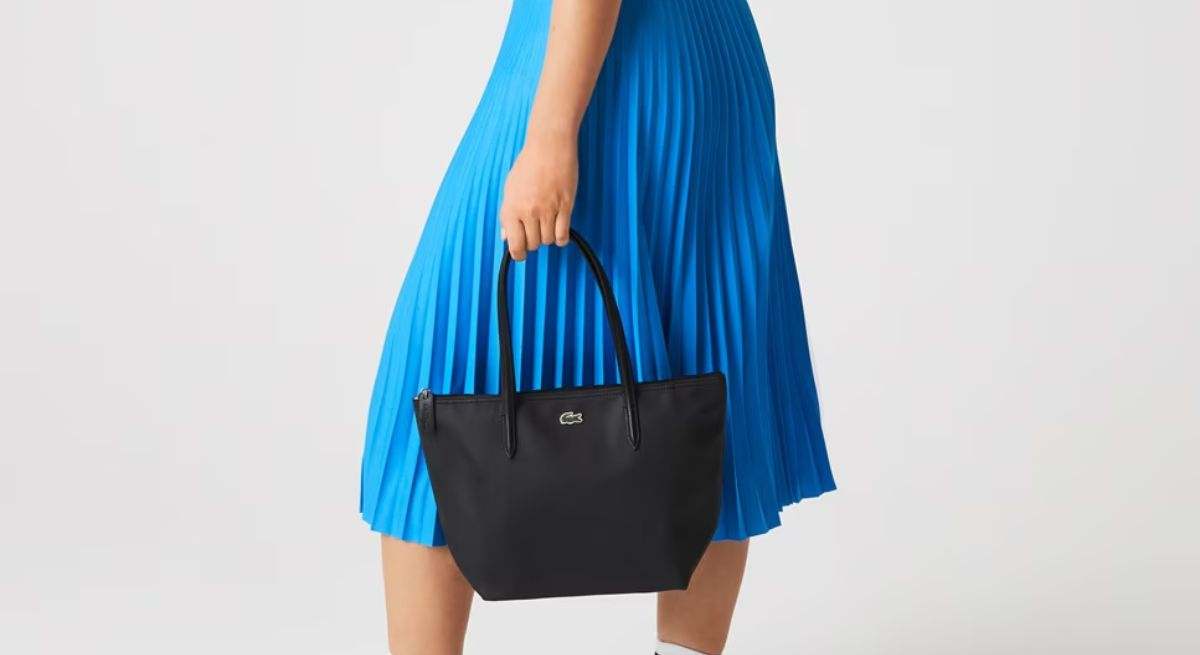Luce-a-la-ultima-este-otono-con-el-bolso-Lacoste.jpg