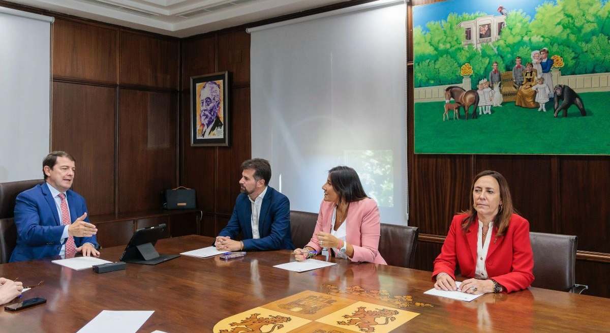 Mañueco con Luis Tudanca (PSOE)