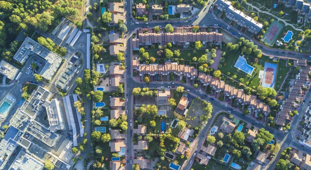 precio-vivienda-lugares-esperanza-de-vida-espana-istock.jpg