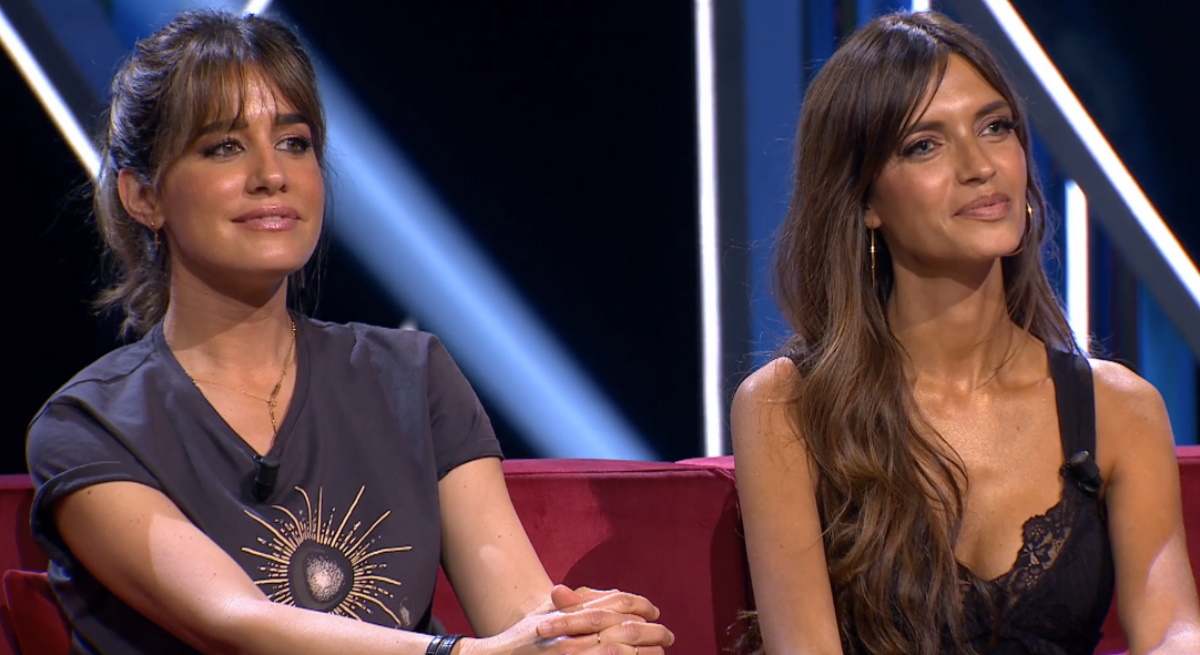 Sara Carbonero con Isabel Jiménez en Martínez y Hermanos