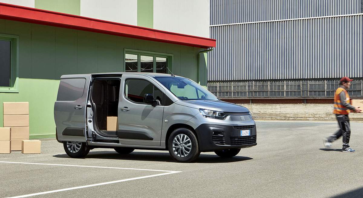 FIAT_DOBLO_01.jpg