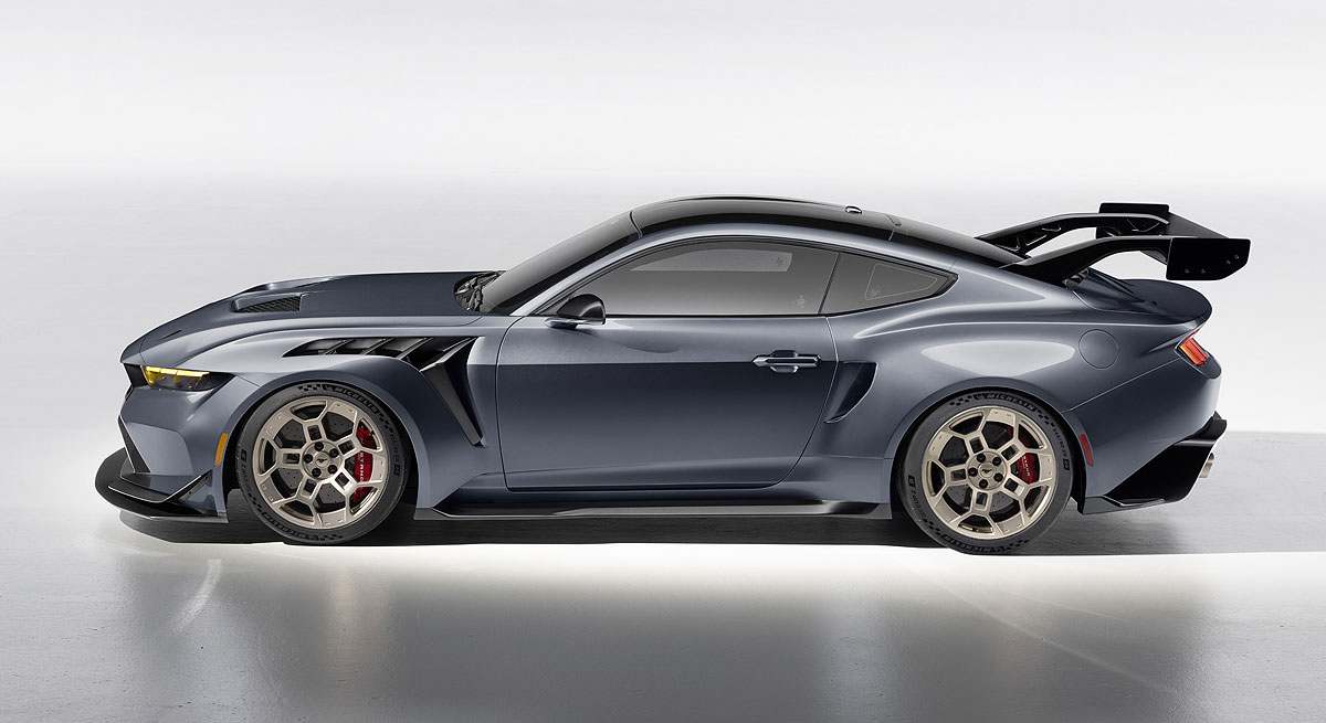 FORD-MUSTANG-GTD_01.jpg