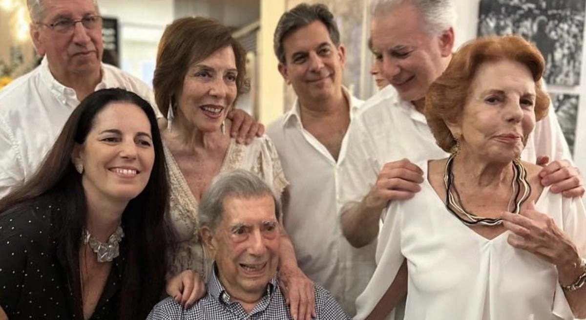 Mario Vargas Llosa cumpleaños 89 