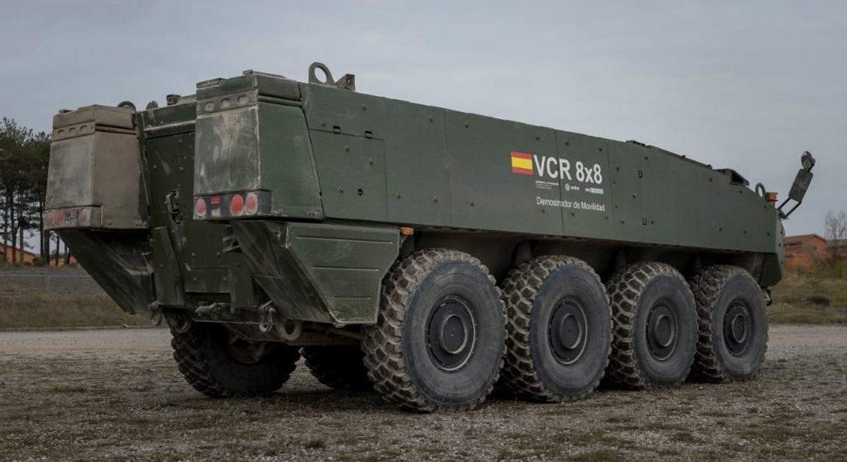 vcr8x8-eE.jpg
